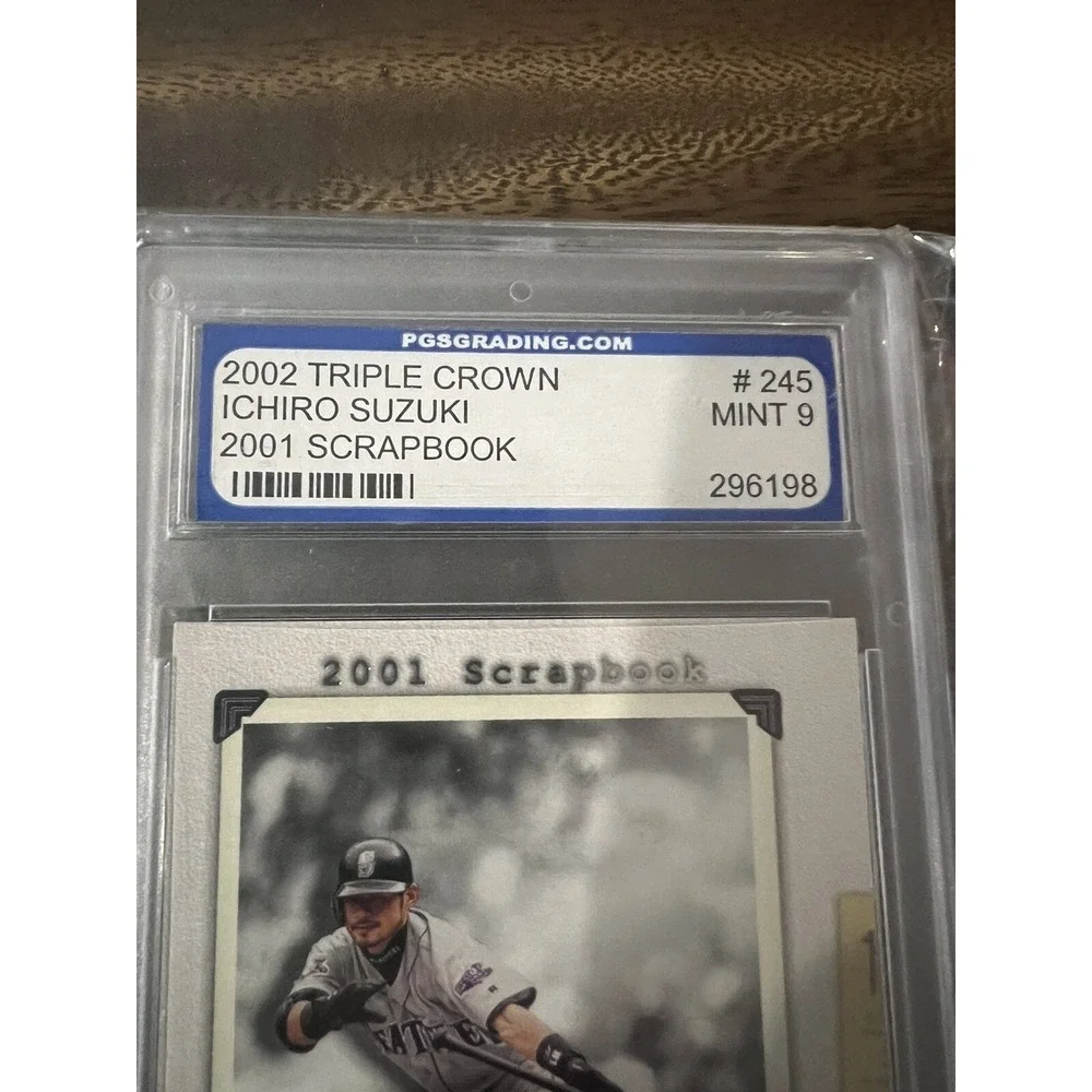 PSA 9 MINT 2002 Fleer Triple Crown Ichiro Suzuki #245 Rookie Of The Year‎ Sealed